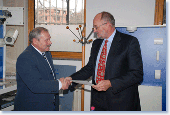 direktor Tisab-a na dodeli sertifikata